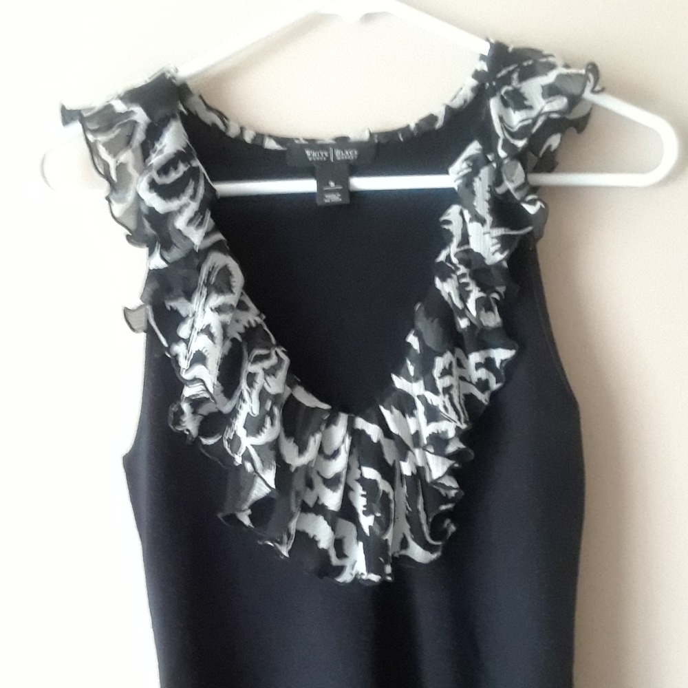 White House Black Market knit top